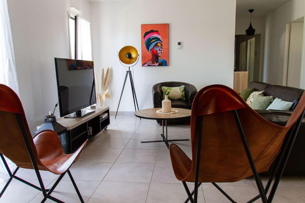 Villa Avec Piscine Chauffee Trois Chambres Saint-Sulpice-de-Royan المظهر الخارجي الصورة
